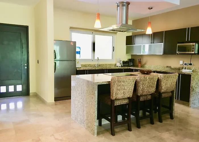Beautiful Mamitas Village Condo A 203 Playa del Carmen
