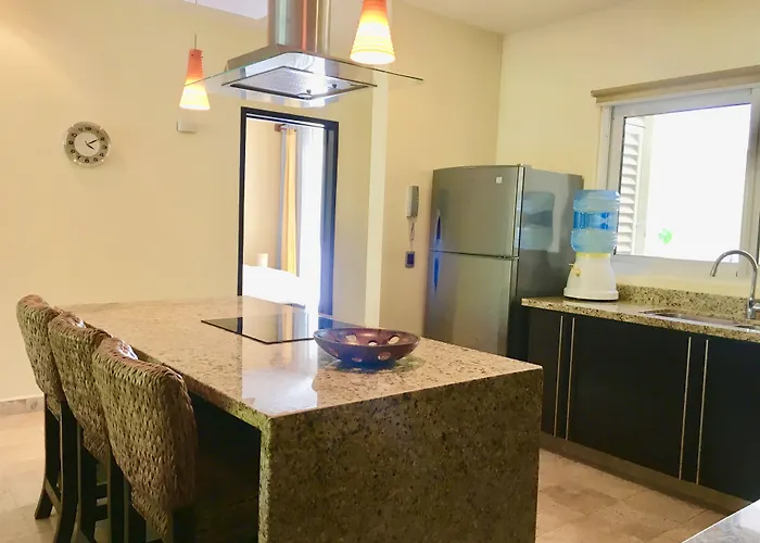 Beautiful Mamitas Village Condo A 203 Aparthotel Playa del Carmen
